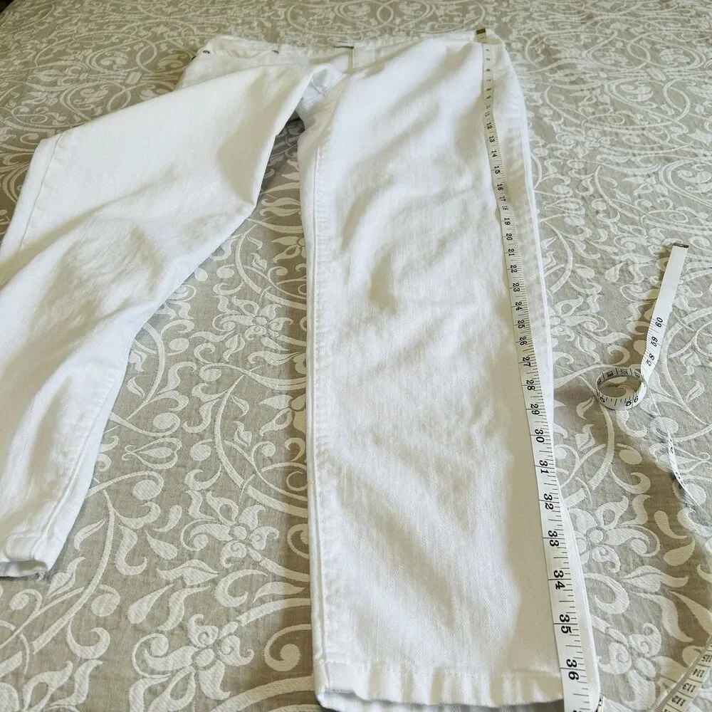Chico's Platinum Denim Jeans Women M/1 White Ultimate Fit Zippers MidRise Casual